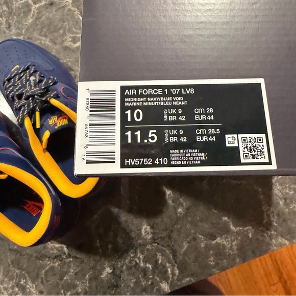 NEW Nike Air Force 1 ‘07 LV8 (HV5752 410) - Picture 10 of 10